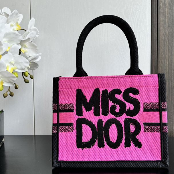 D*or shopping bags